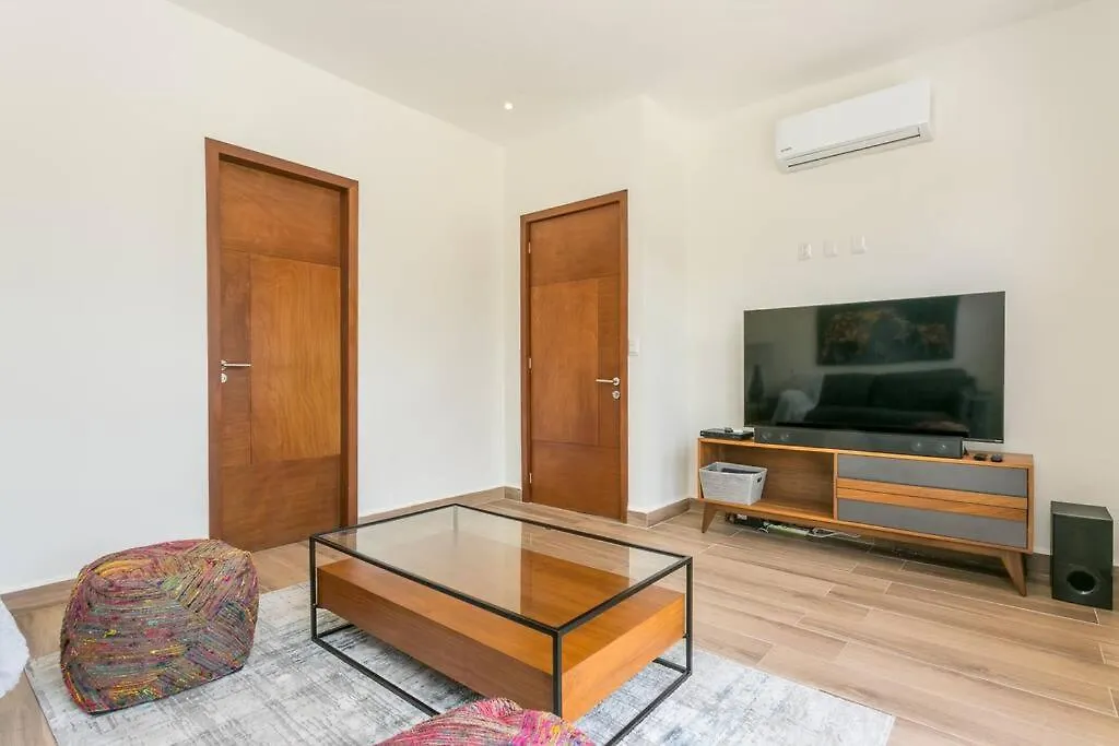 신데 델 카르멘 Amplia Casa Con Amenidades 아파트  신데 델 카르멘