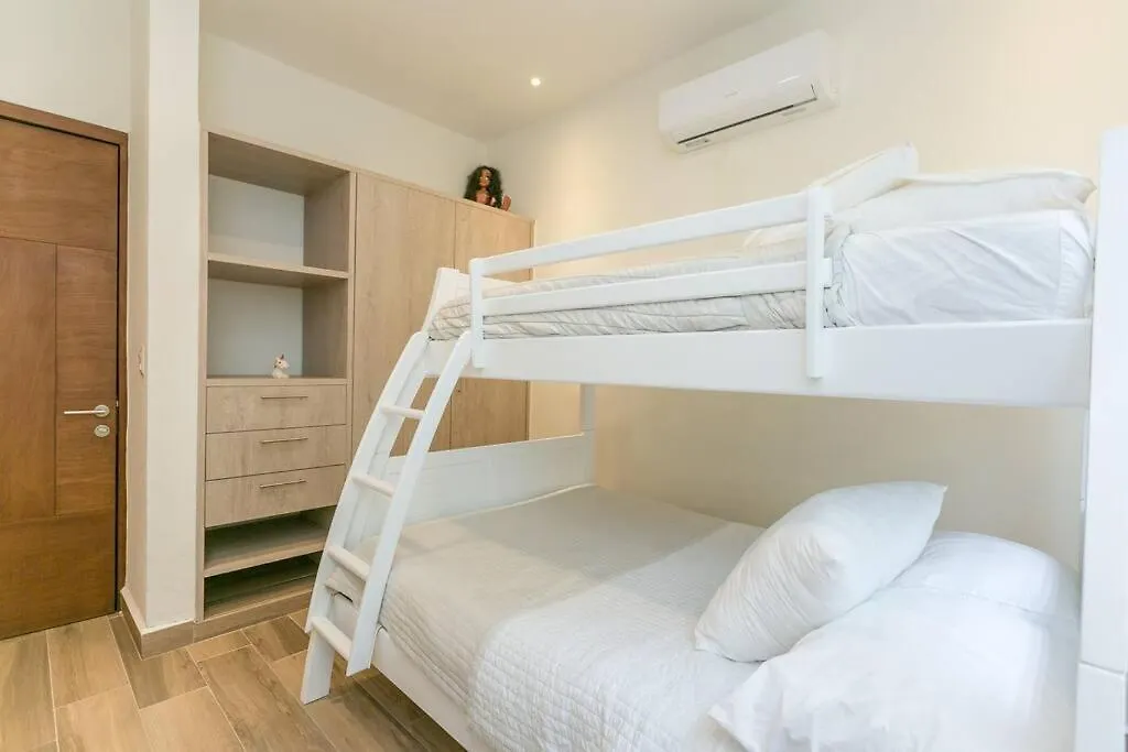 신데 델 카르멘 Amplia Casa Con Amenidades 아파트 멕시코